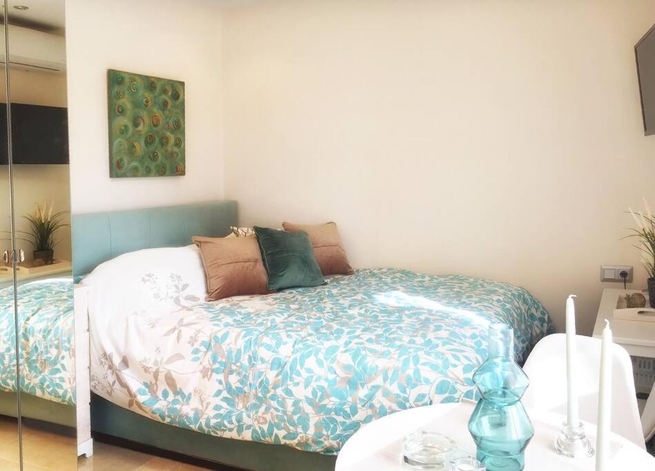 Emerald Mini Suite:Your Deluxe Studio In Kalamaria Thessalonique Extérieur photo